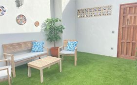 Casita Estrella Con Entrada Independiente Y Patio